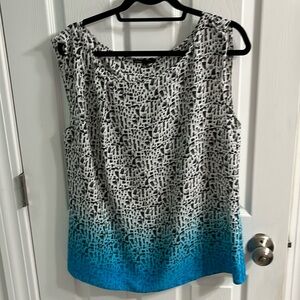 Chaus blouse excellent condition